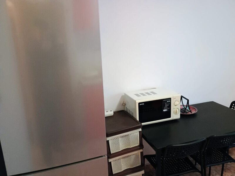 Obor, Stefan cel Mare, semistradal, 3 minute de metrou